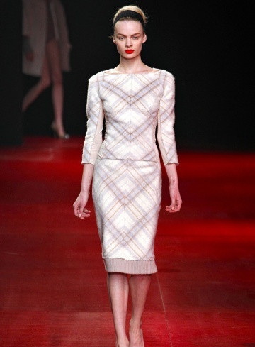 NINA RICCI Fall-Winter 2013/14 Womenswear Collection. NINA RICCI Fall-Winter 2013/14 Womenswear Collection.